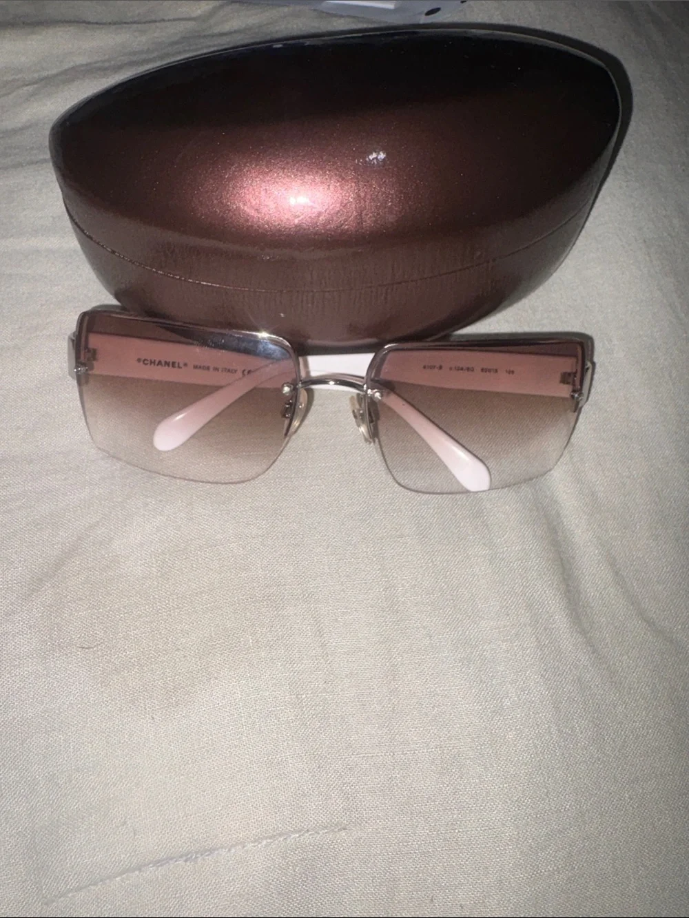 CHANEL Pink Gradient Rimless Sunglasses with Silver Temples